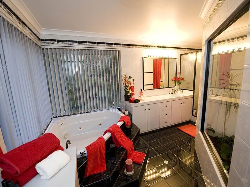 198 Lewis Road, Forrestfield WA 6058