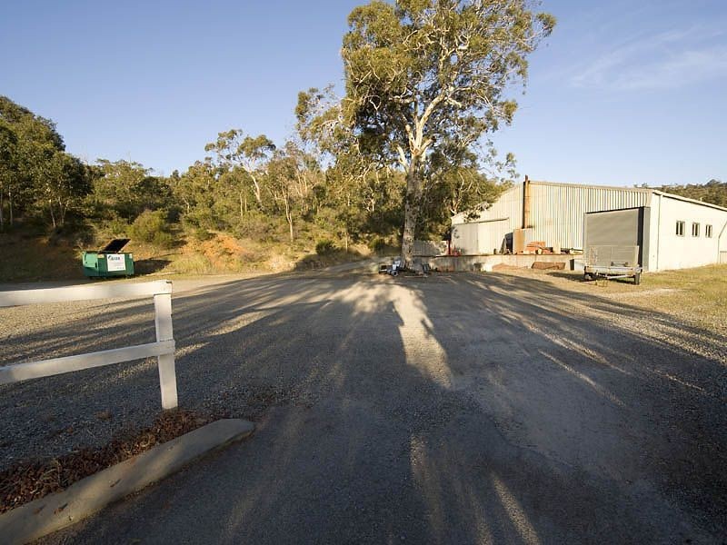 198 Lewis Road, Forrestfield WA 6058