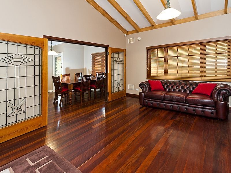 31 Mason Road, Kalamunda WA 6076