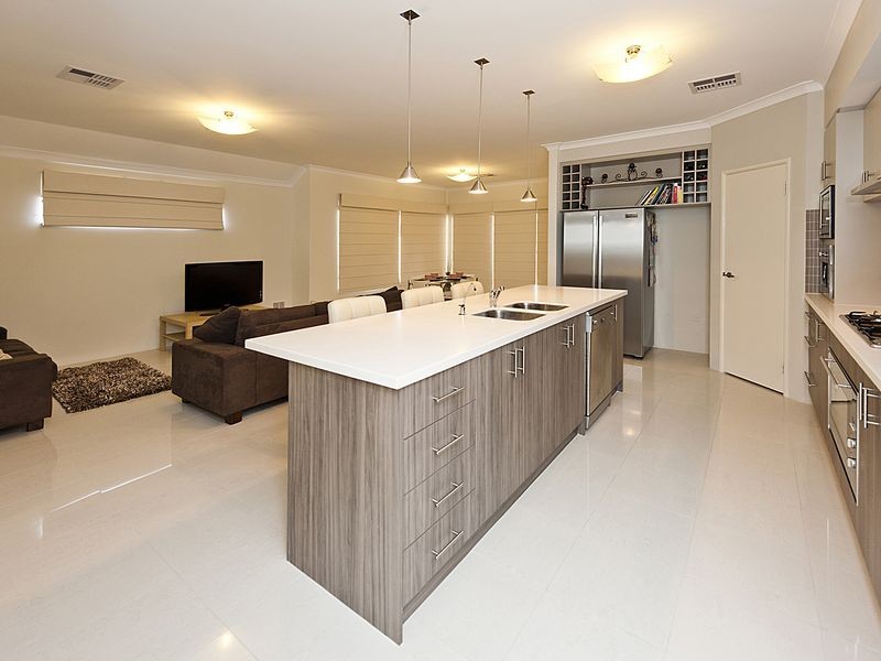 18a Newburn Road, High Wycombe WA 6057