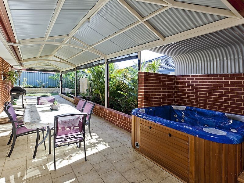 33 Elmore Way, High Wycombe WA 6057