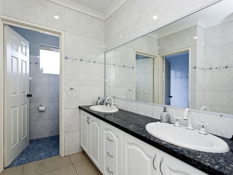 33 Elmore Way, High Wycombe WA 6057