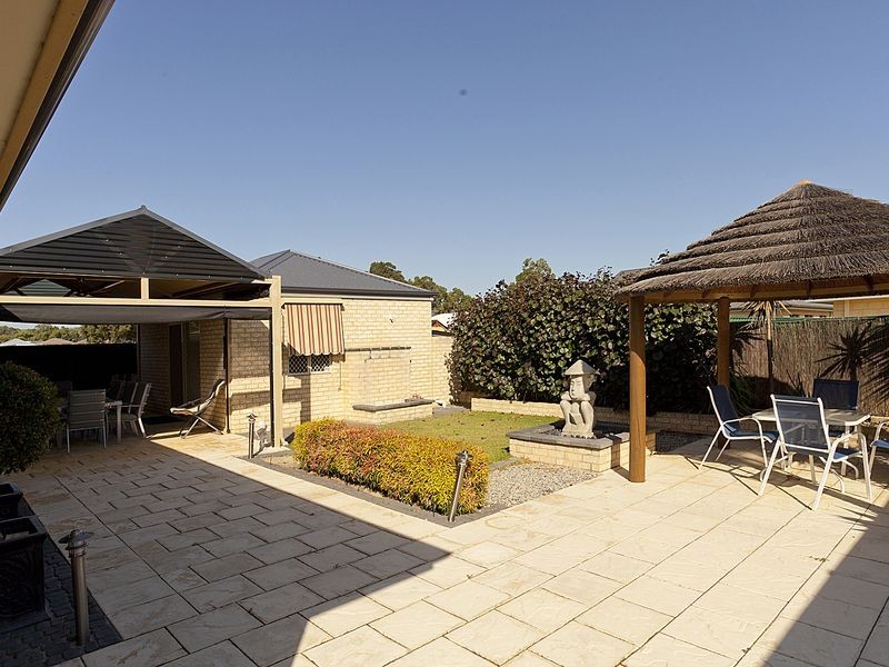 34 Warda Crescent, Forrestfield WA 6058