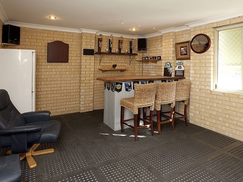 34 Warda Crescent, Forrestfield WA 6058