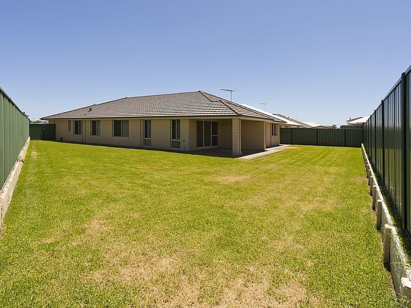 2/25 Teddington Loop, High Wycombe WA 6057