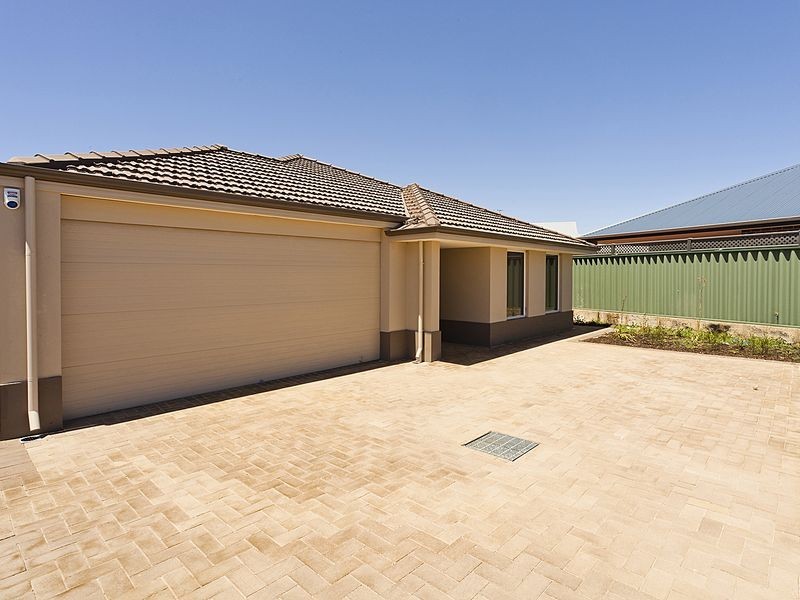 2/25 Teddington Loop, High Wycombe WA 6057