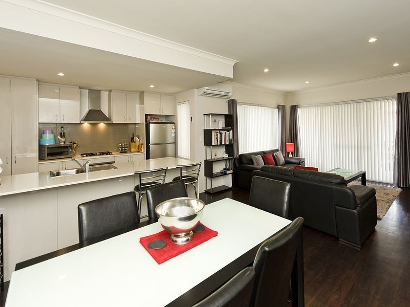 6/3 Kaoriki Court, Maida Vale WA 6057