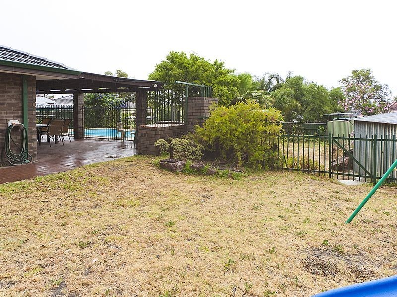 13 Barwon Street, Lesmurdie WA 6076