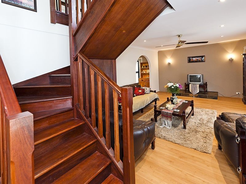 5 Guppy Road, Kalamunda WA 6076