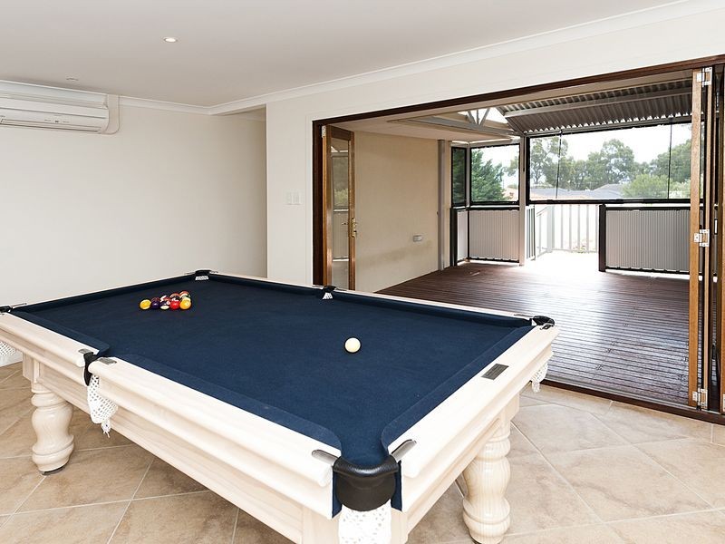 5 Guppy Road, Kalamunda WA 6076