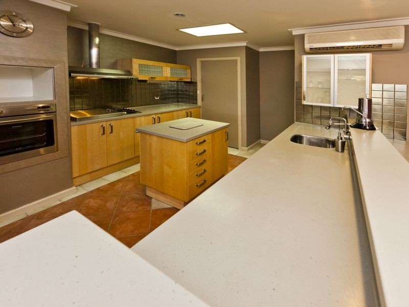 55 Watsonia Road, Gooseberry Hill WA 6076