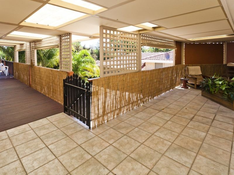 55 Watsonia Road, Gooseberry Hill WA 6076