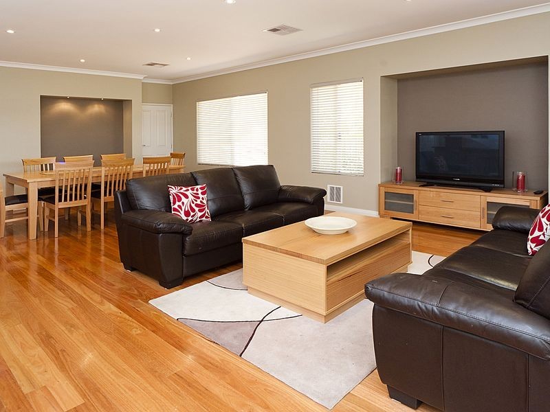 9 Thirlmere Way, High Wycombe WA 6057