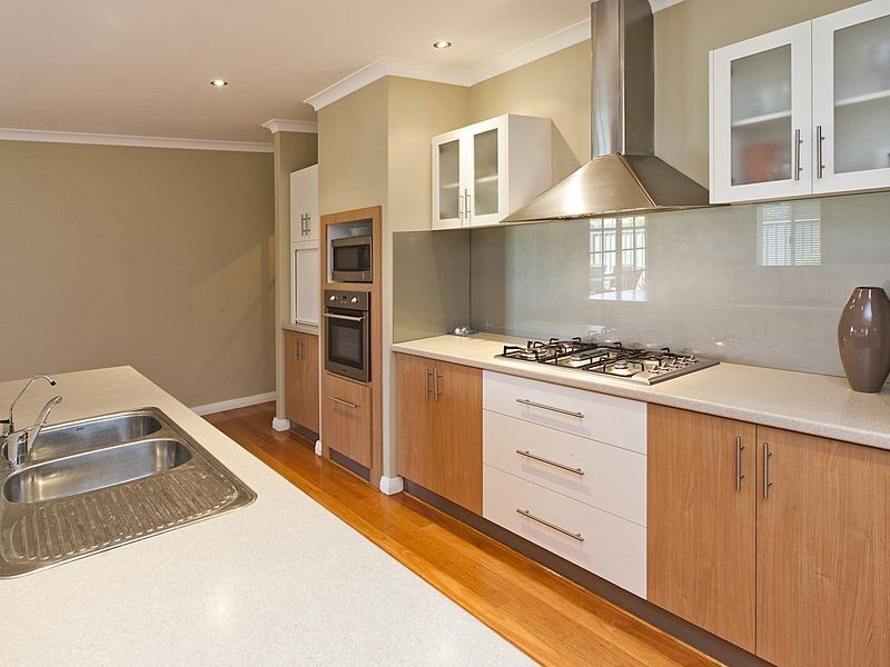9 Thirlmere Way, High Wycombe WA 6057