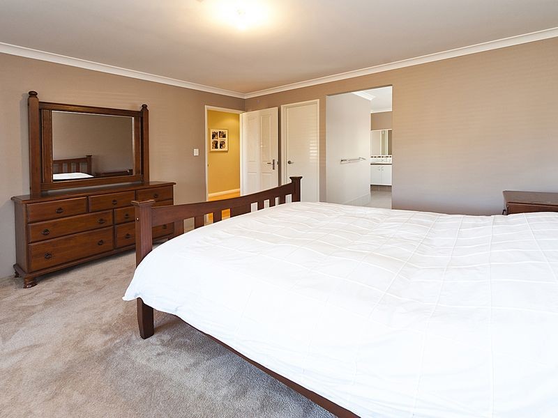 9 Thirlmere Way, High Wycombe WA 6057