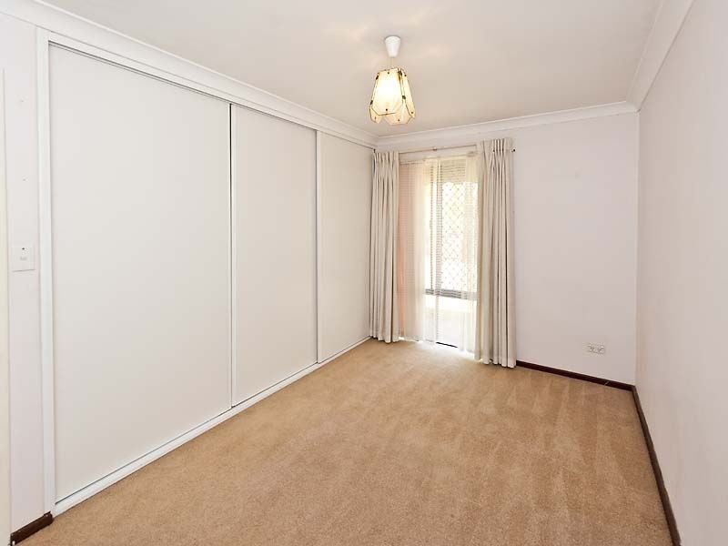 3 Sparrow Court, High Wycombe WA 6057
