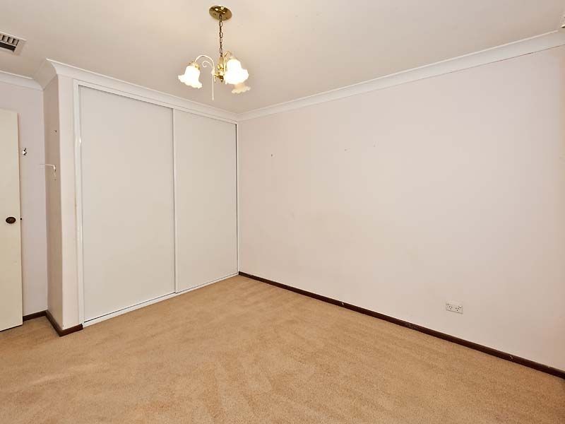 3 Sparrow Court, High Wycombe WA 6057