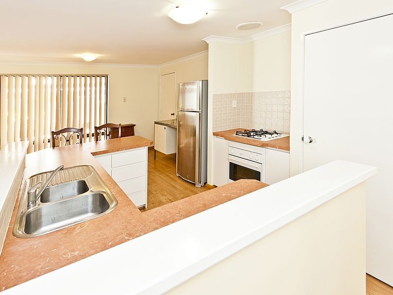 59 Buttercup Crescent, High Wycombe WA 6057