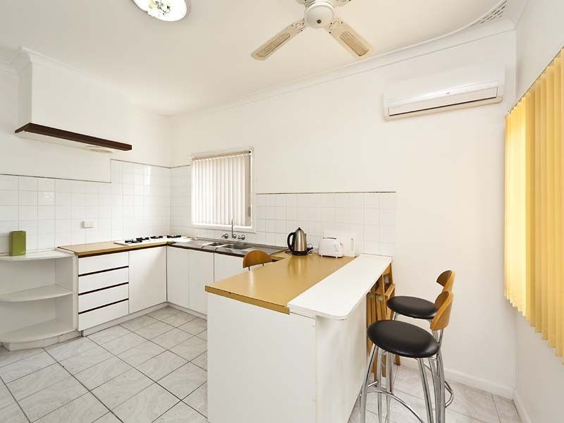 5 Hamilton Road, High Wycombe WA 6057