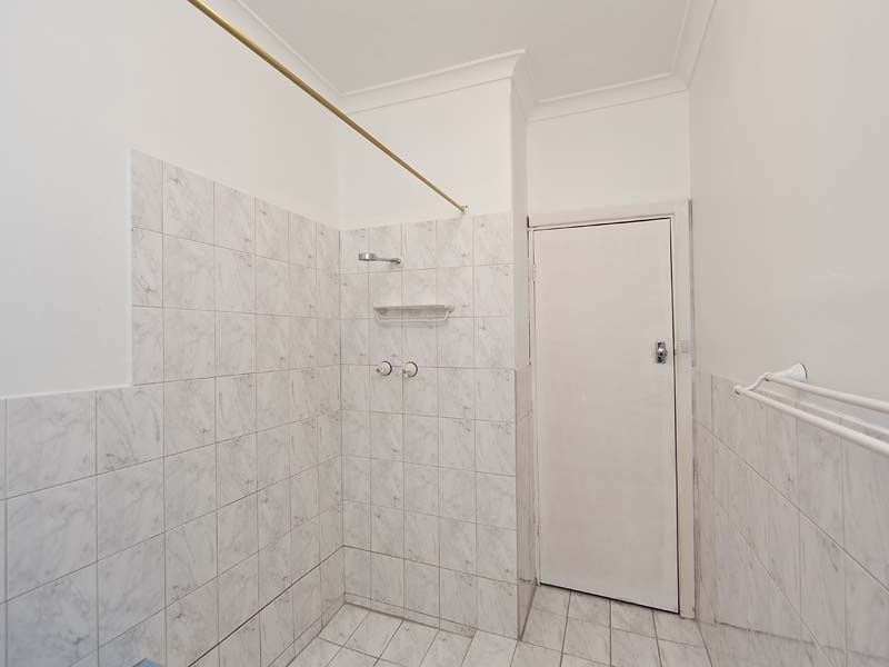 5 Hamilton Road, High Wycombe WA 6057