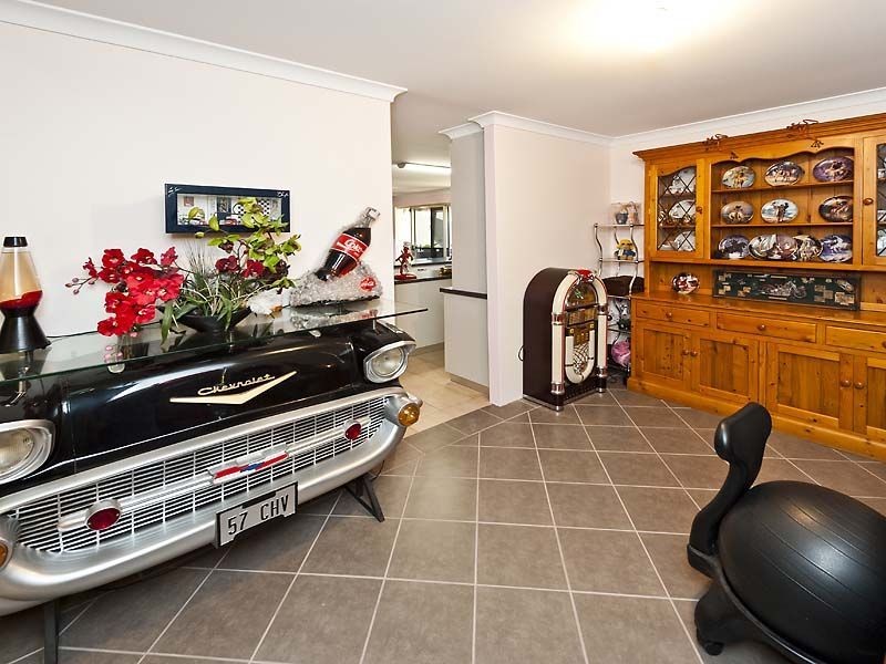 20 Christina Place, Lesmurdie WA 6076