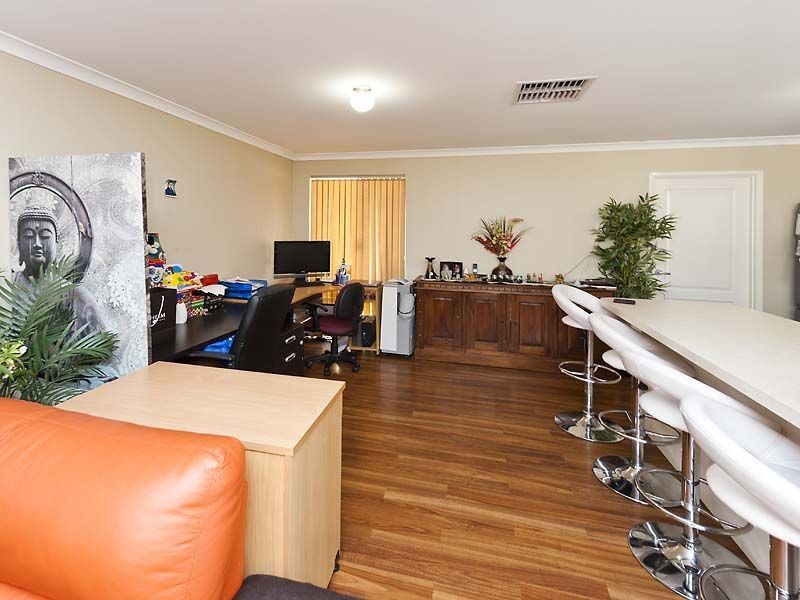 1/36 Loton Avenue, Midland WA 6056