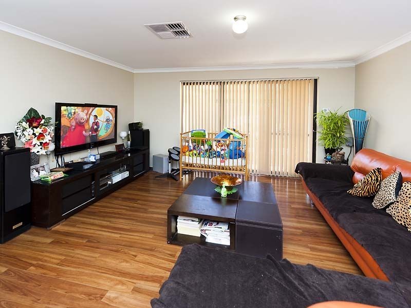 1/36 Loton Avenue, Midland WA 6056