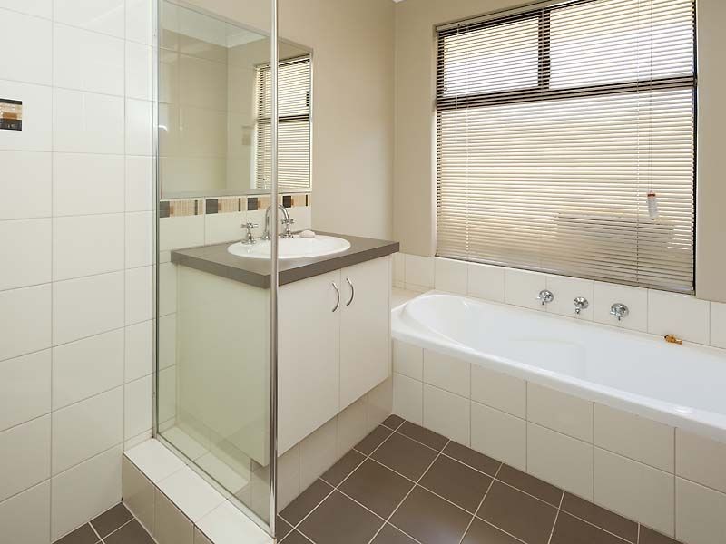 1/36 Loton Avenue, Midland WA 6056