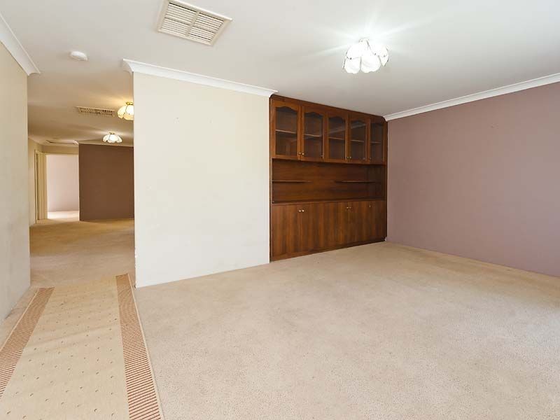 995 Katherine Street, Bellevue WA 6056