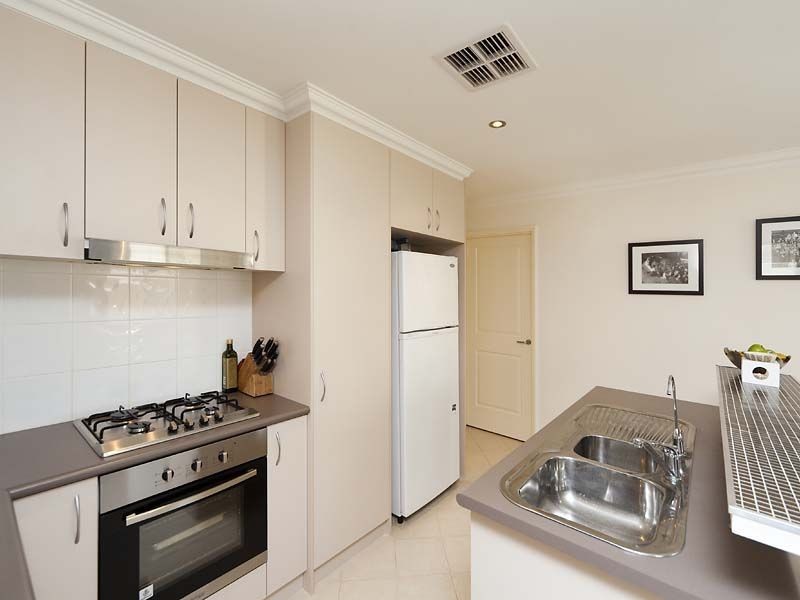 10b Epping Court, High Wycombe WA 6057