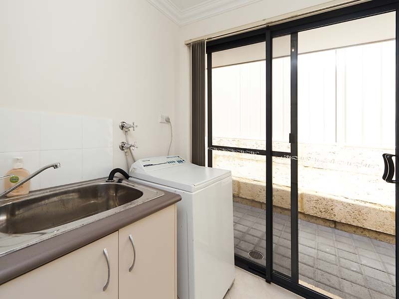 10b Epping Court, High Wycombe WA 6057
