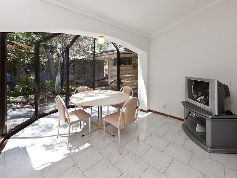 6 Tom Millar Close, Kalamunda WA 6076