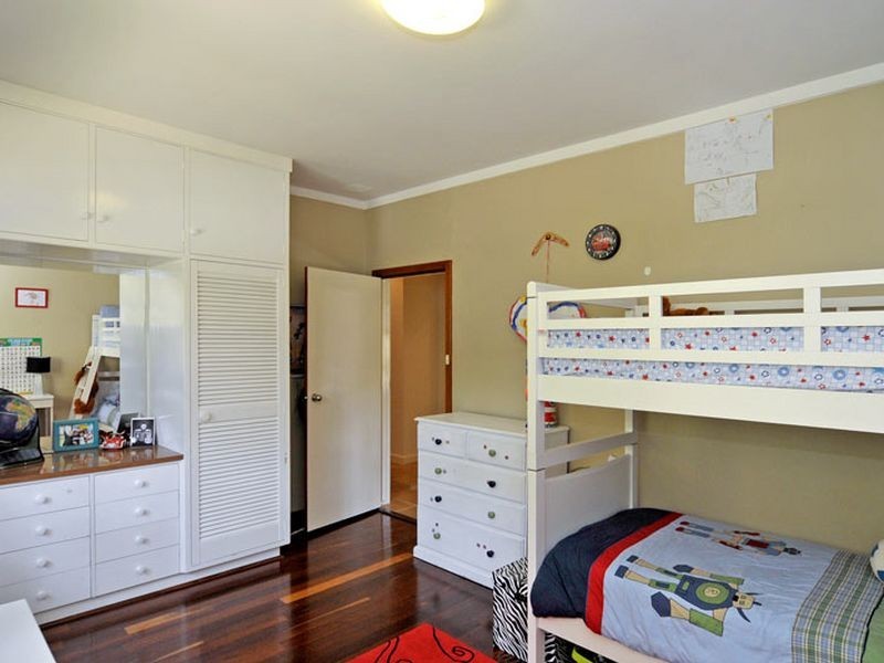 59 Zamia Road, Gooseberry Hill WA 6076