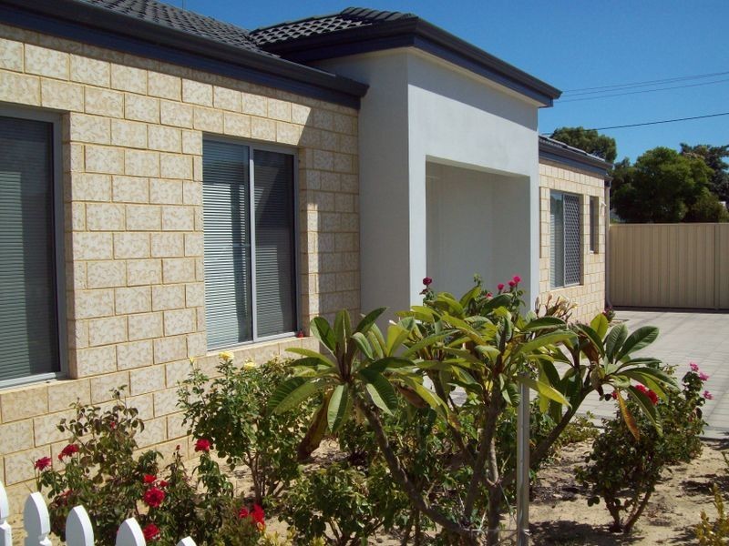 1/37 Hooley Road, Midland WA 6056