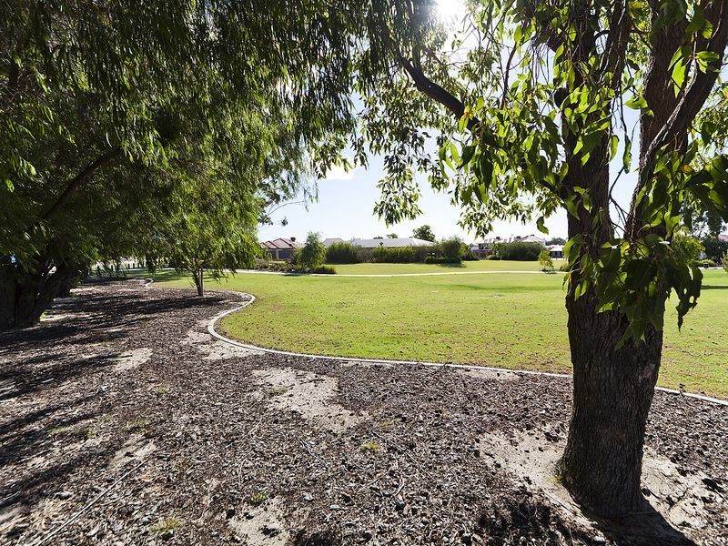 3/24 Larwood Crescent, High Wycombe WA 6057