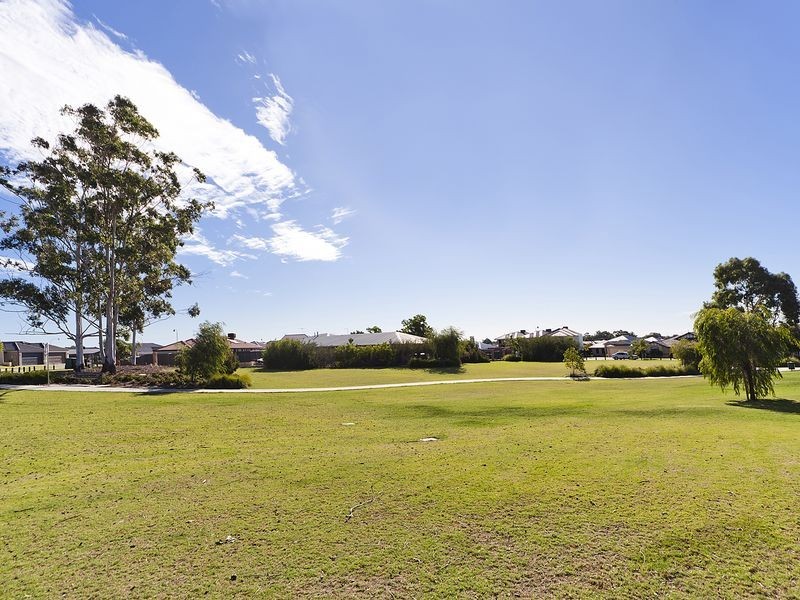 3/24 Larwood Crescent, High Wycombe WA 6057