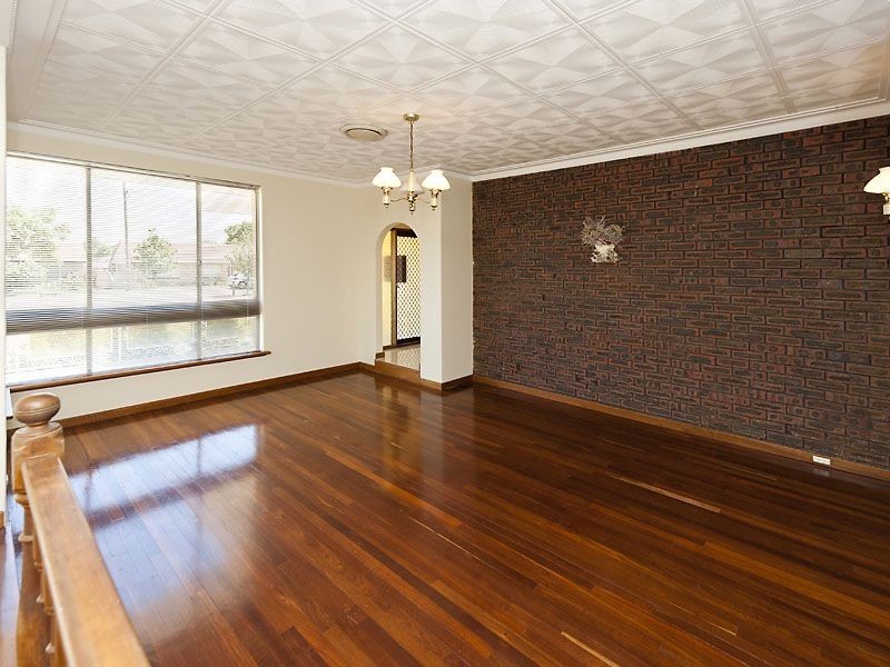 20 Newburn Road, High Wycombe WA 6057