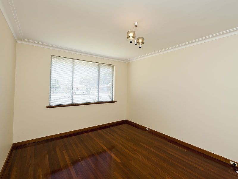 20 Newburn Road, High Wycombe WA 6057