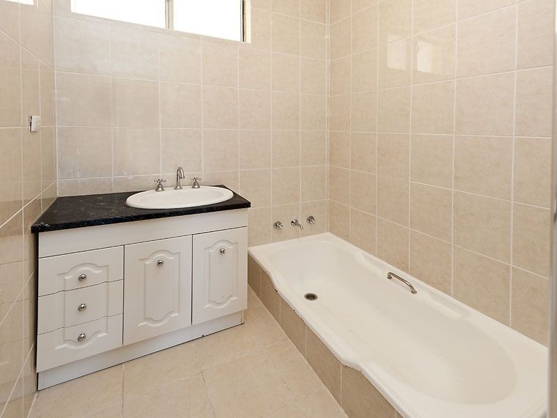 20 Newburn Road, High Wycombe WA 6057