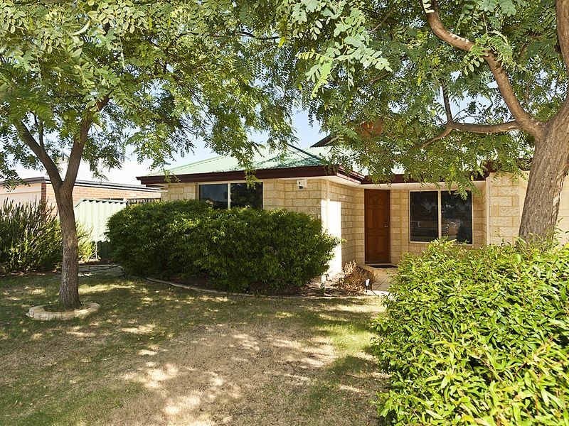 238 Adelaide Street, High Wycombe WA 6057