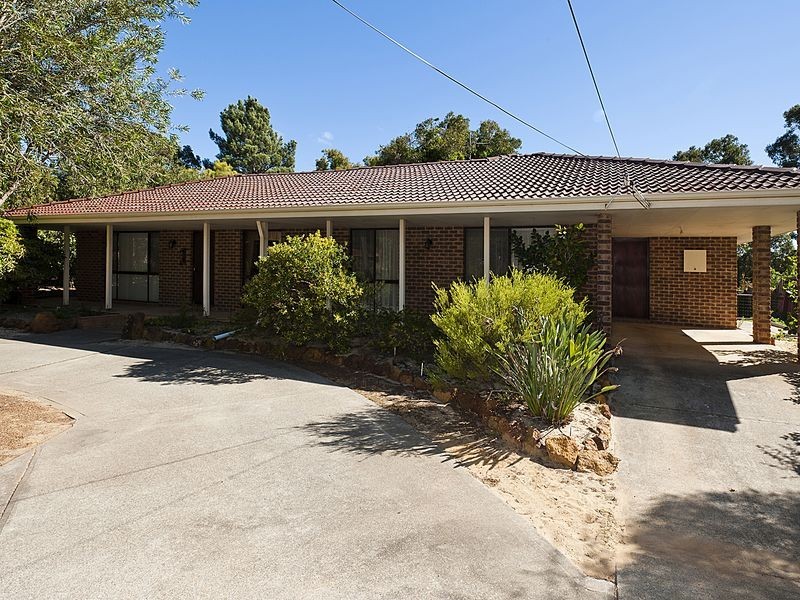 19 Landers Road, Lesmurdie WA 6076