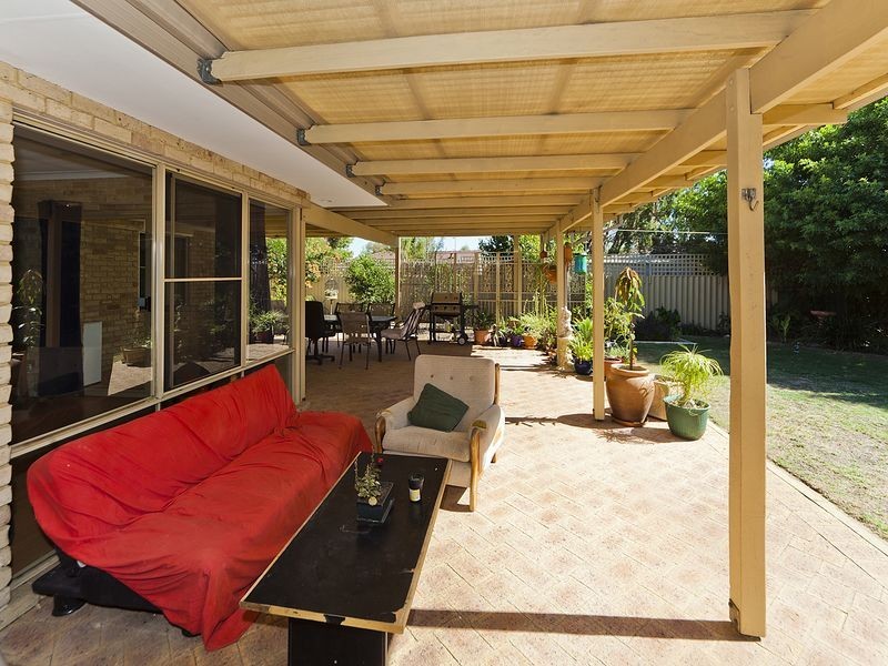 15 Bradley Way, High Wycombe WA 6057