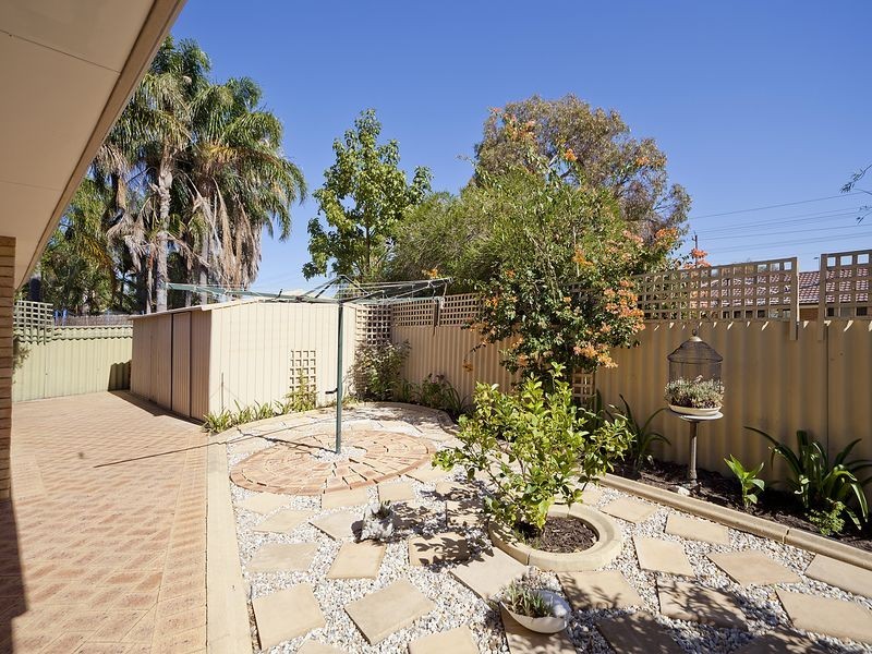 15 Bradley Way, High Wycombe WA 6057