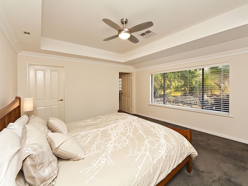 7 Hillside Crescent, Gooseberry Hill WA 6076