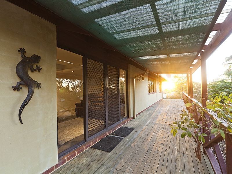 7 Hillside Crescent, Gooseberry Hill WA 6076