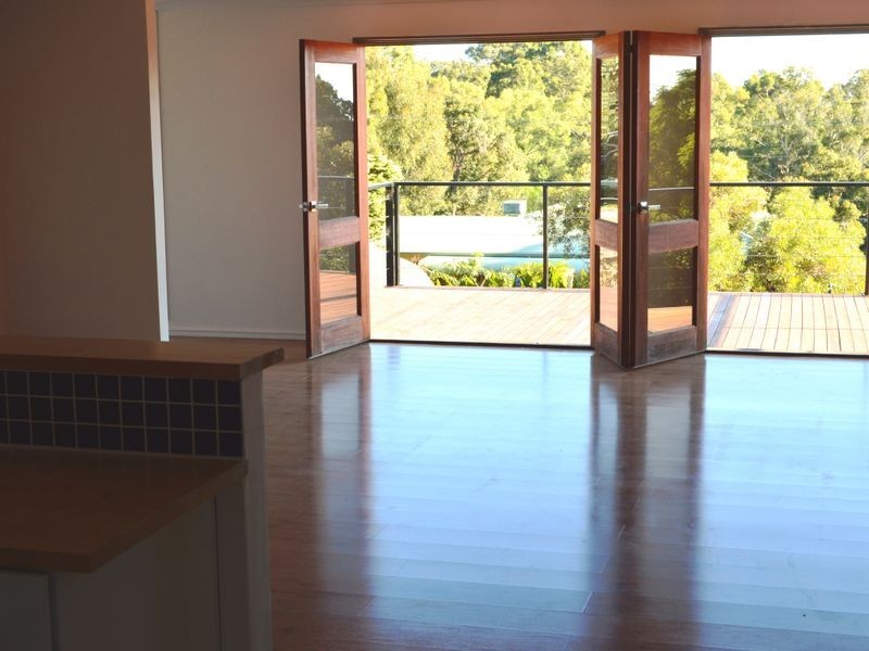 40 Watsonia Road, Gooseberry Hill WA 6076