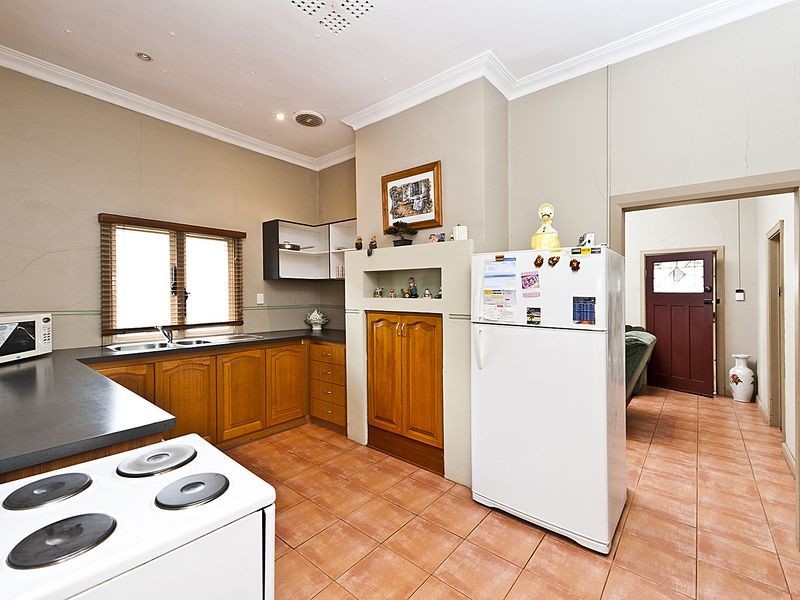 99 Great Eastern Hwy, South Guildford WA 6055