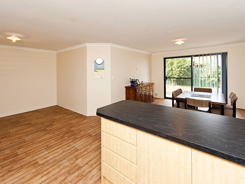 24 Amethyst Place, Maida Vale WA 6057