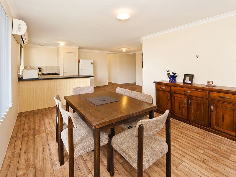 24 Amethyst Place, Maida Vale WA 6057