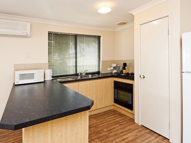 24 Amethyst Place, Maida Vale WA 6057